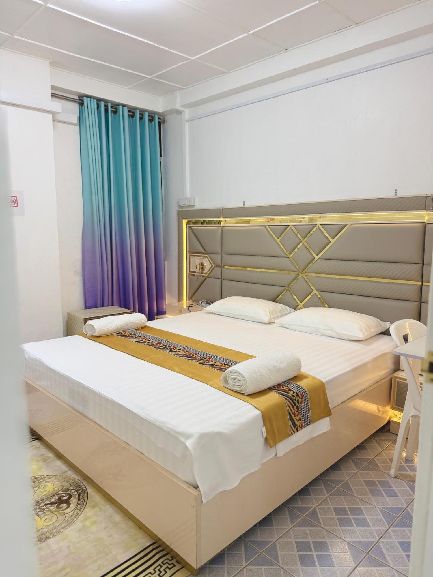 Apartamento Ontrack Travel Malé Exterior foto
